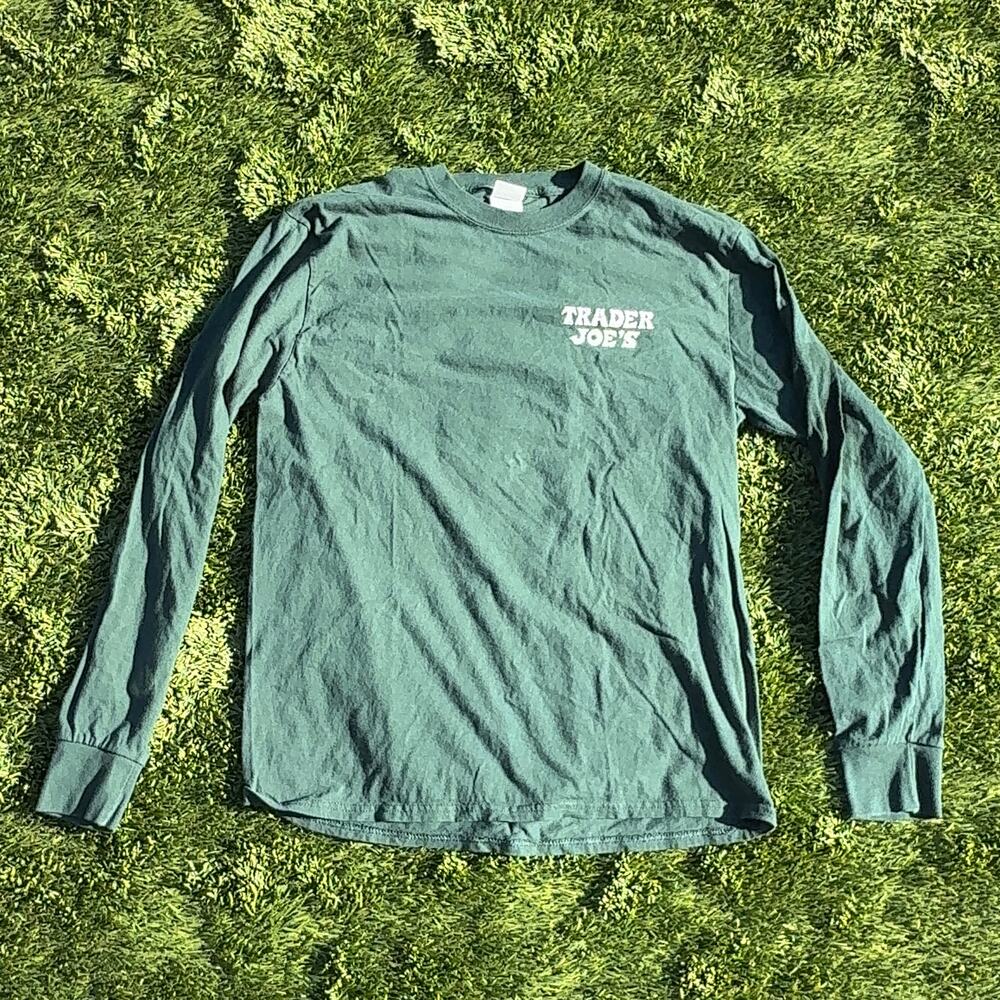 Vintage Trader Joe’s Green Long Sleeve Graphic Tee Shirt Men’s Size L